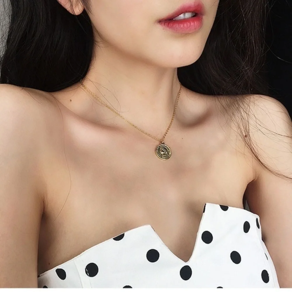 3/$30 💛 Coin Charm Necklace